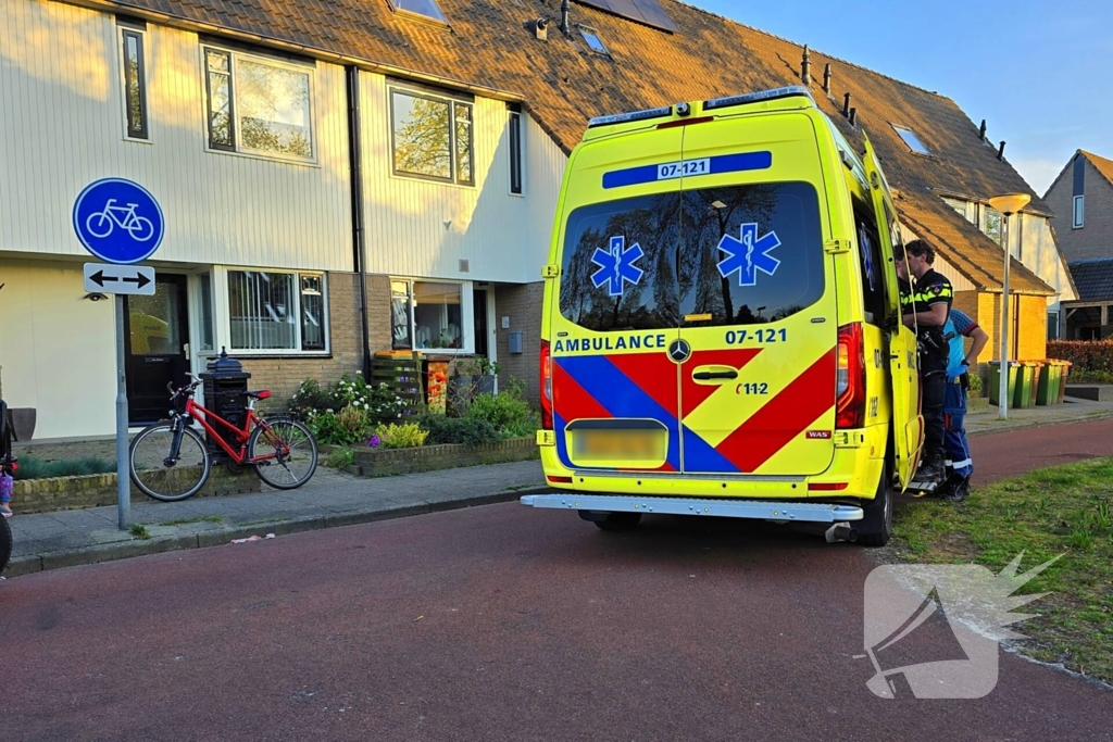 Fietser thuisgebracht na val op fietspad