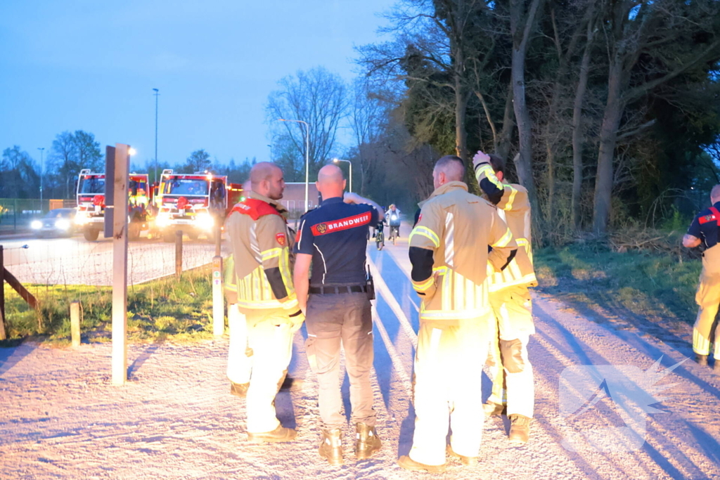 Brandweer groots ingezet voor brand in bos
