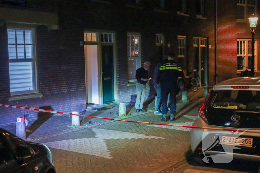 Woning in nachtelijke uren beschoten