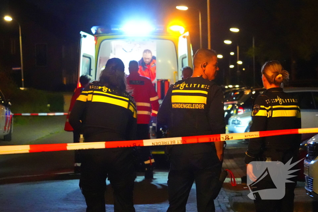 Persoon gewond bij steekincident op straat