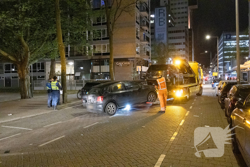 Bergingsbedrijf sleept voertuigen af in verband met marathon