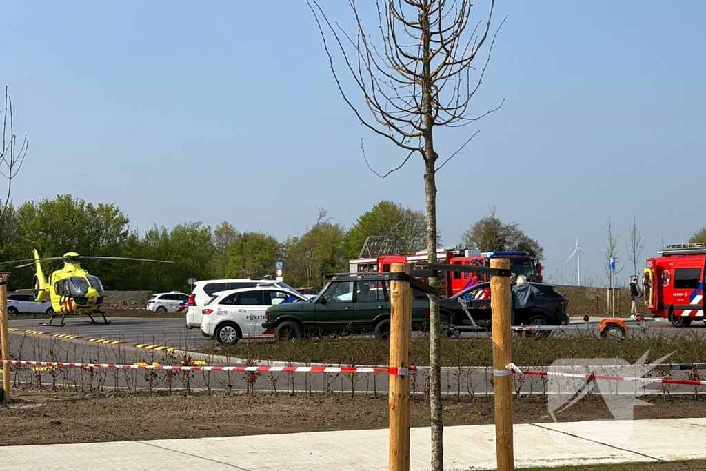 Persoon overleden na te water raken met auto