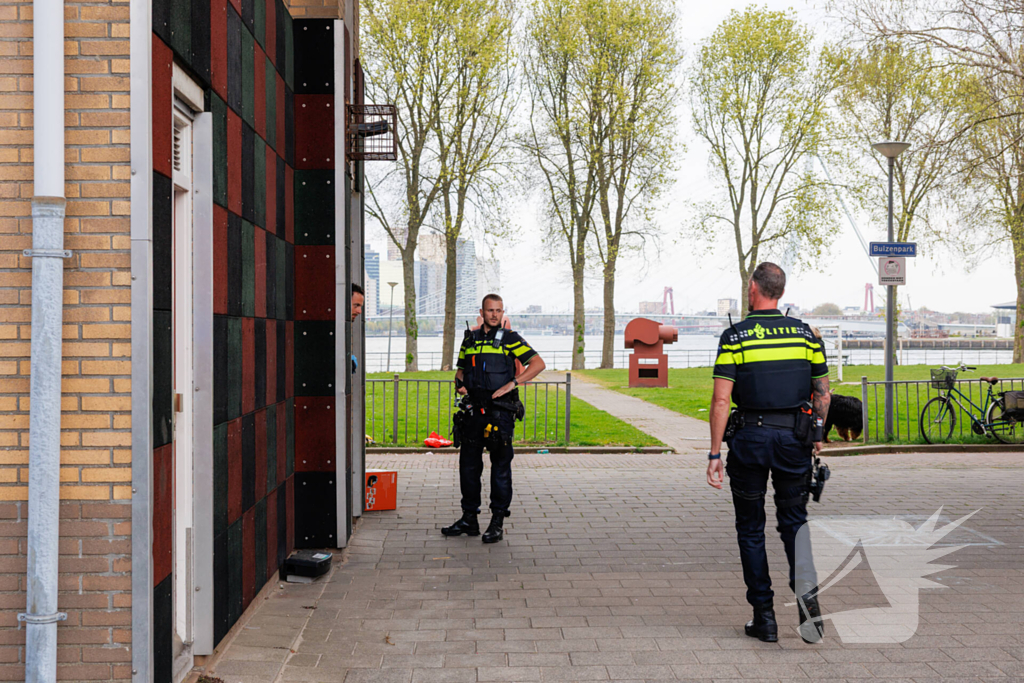 Politie doet onderzoek naar melding steekpartij