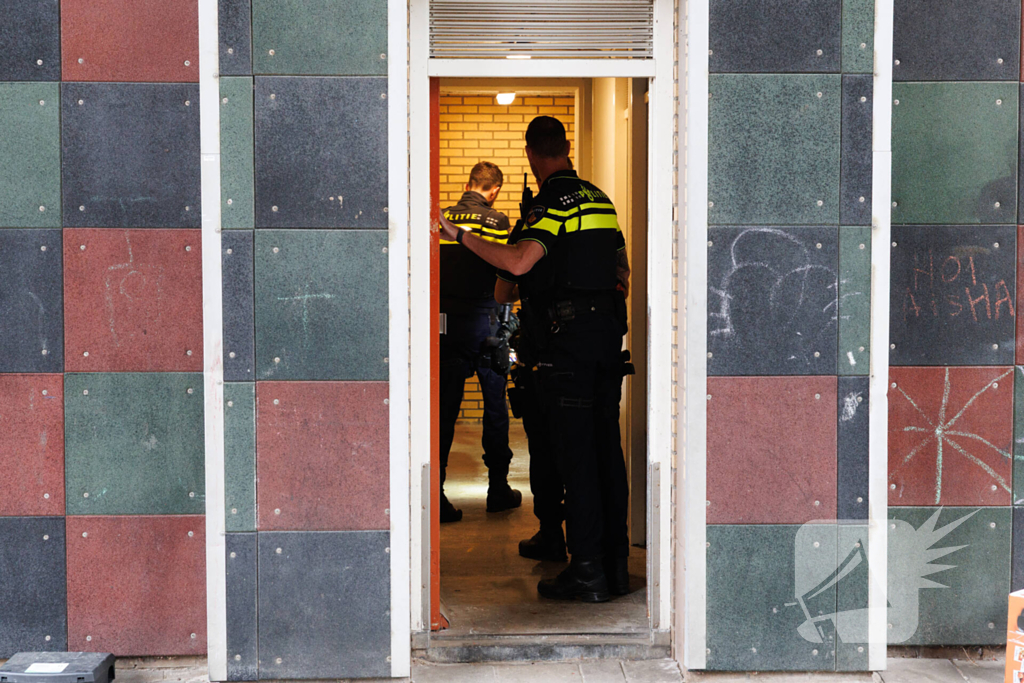 Politie doet onderzoek naar melding steekpartij