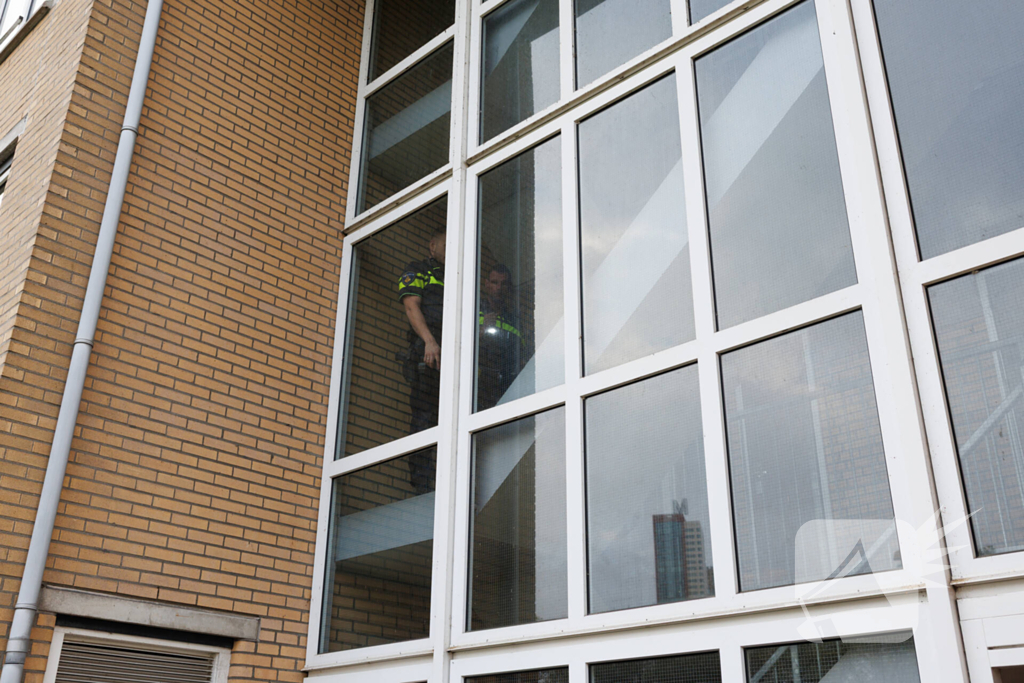 Politie doet onderzoek naar melding steekpartij