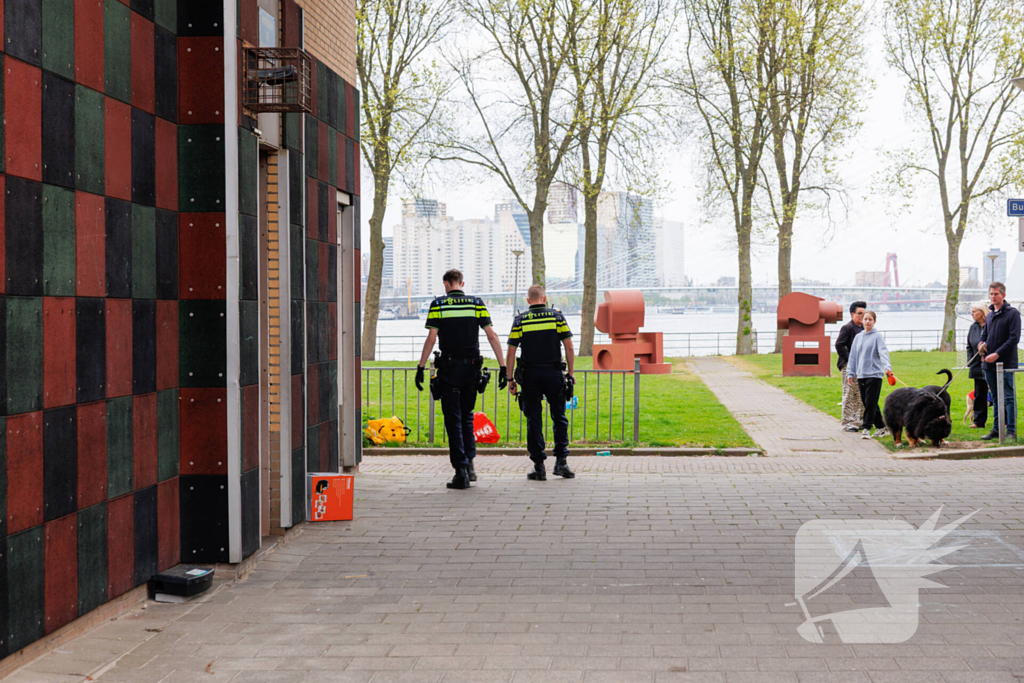 Politie doet onderzoek naar melding steekpartij