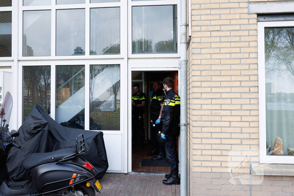 Politie doet onderzoek naar melding steekpartij