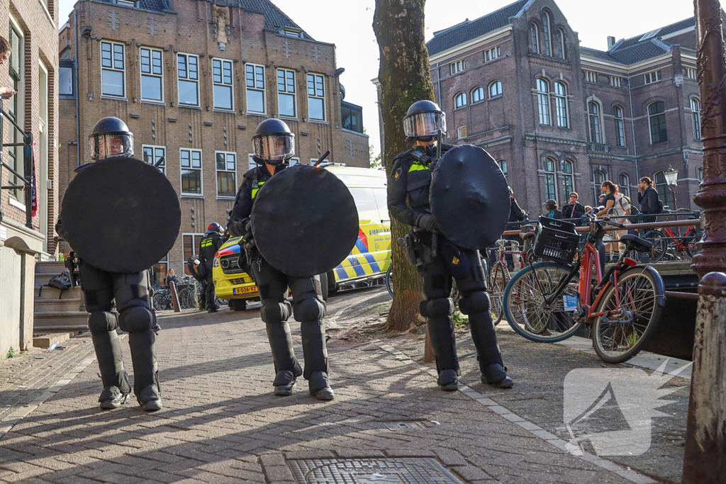 Me bewaakt toegangswegen binnengasthuis
