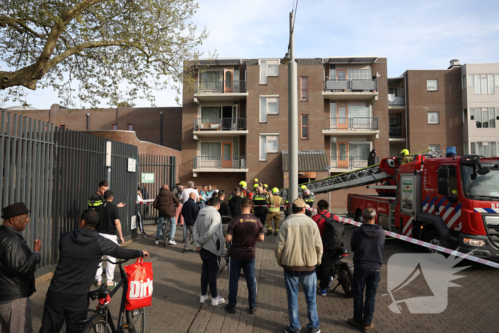 Brandweer ingezet voor woningbrand