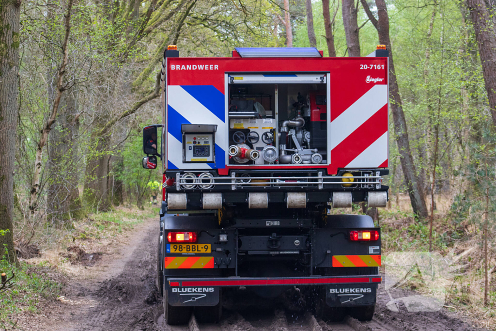 Brandweer blust wederom bosbrand