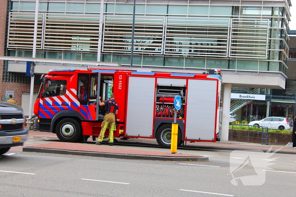 Brand in afzuiging zorgt voor grote inzet brandweer