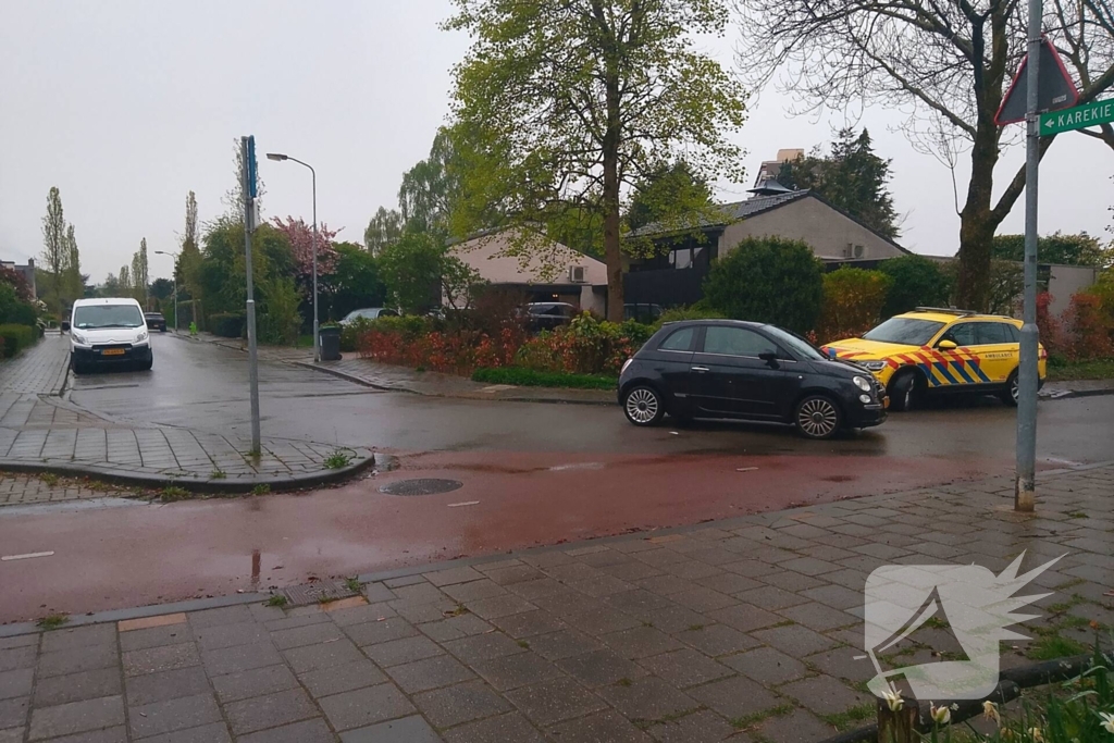 Aanrijding tussen scooter en personenauto