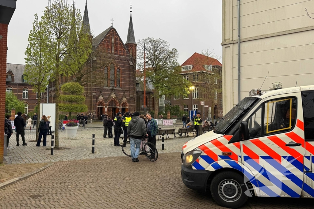 Extra veiligheidsmaatregelen bij protest tegen asielzoekerscentrum