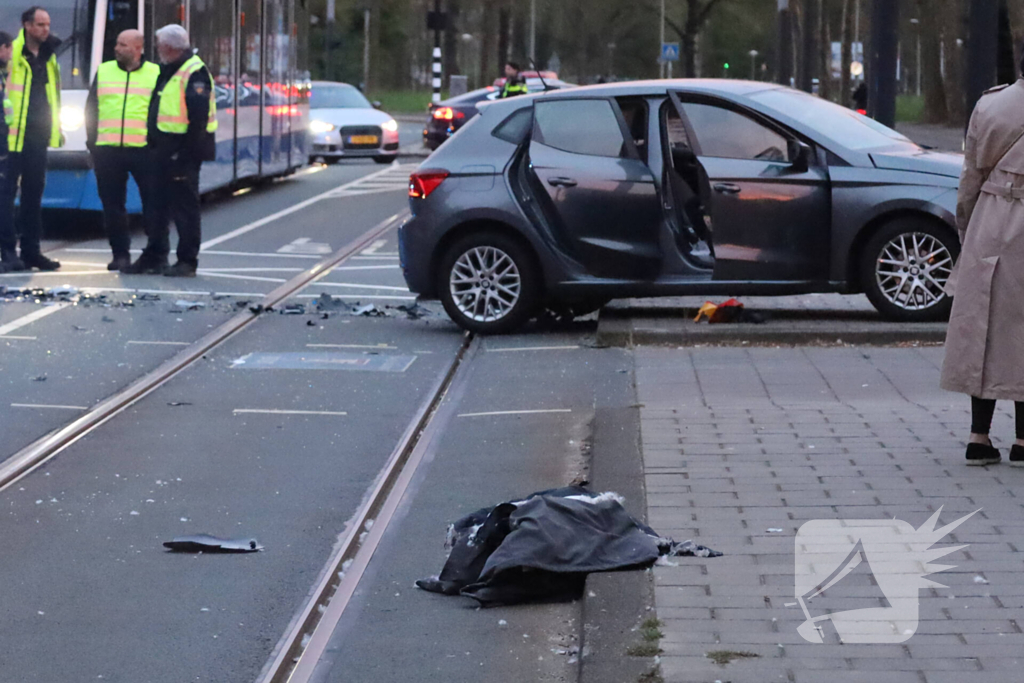 Zwaar ongeval tussen twee voertuigen
