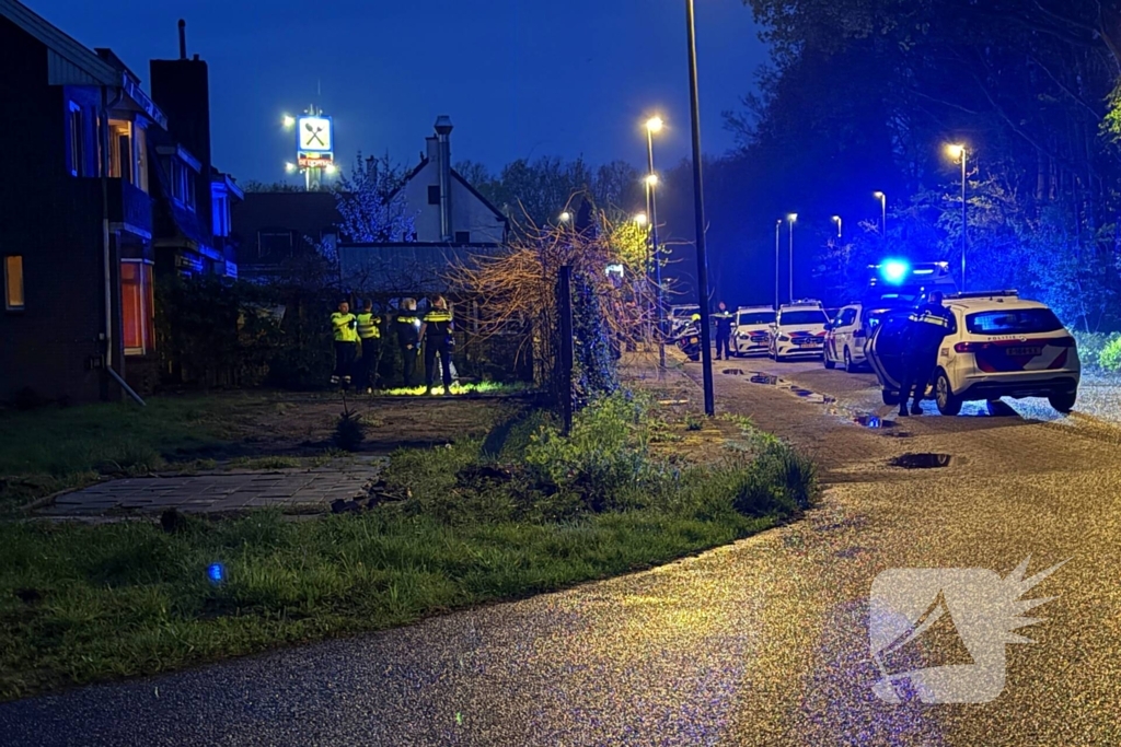 Persoon neergestoken tijdens vechtpartij