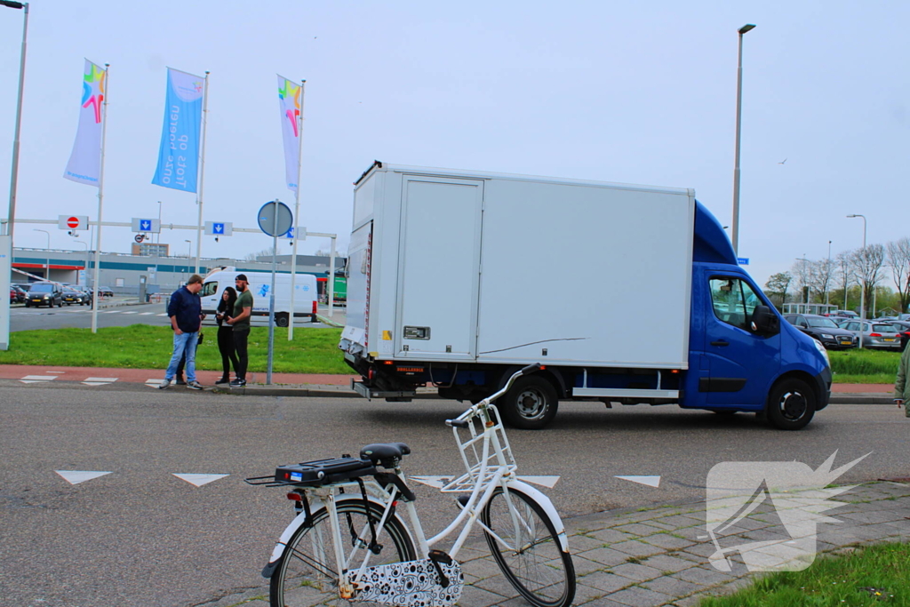 Botsing tussen fietser en bakwagen