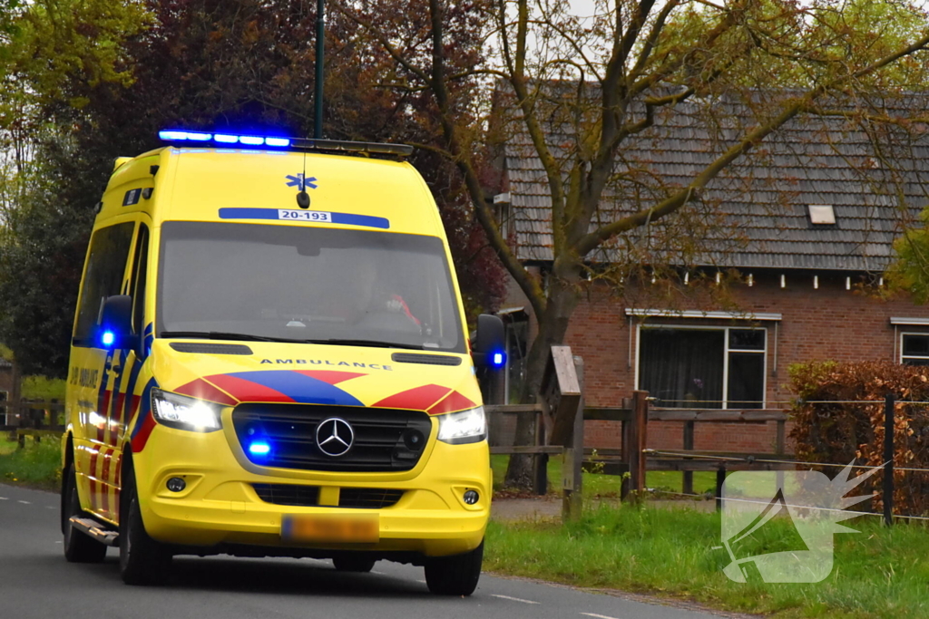 Traumateam ingezet voor medische noodsituatie op manege