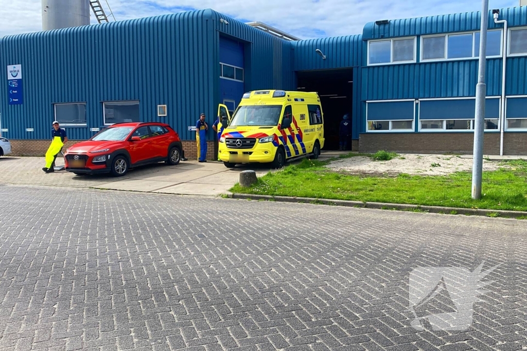 Medewerker gewond door beknelling