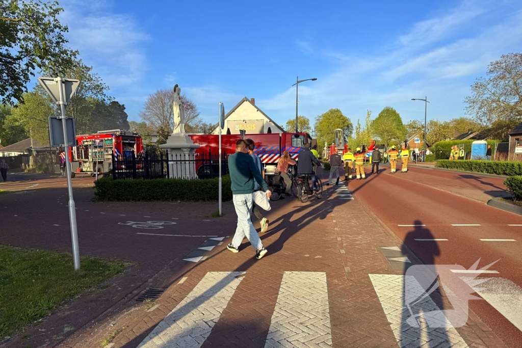 Brandweer blust brand in cafe