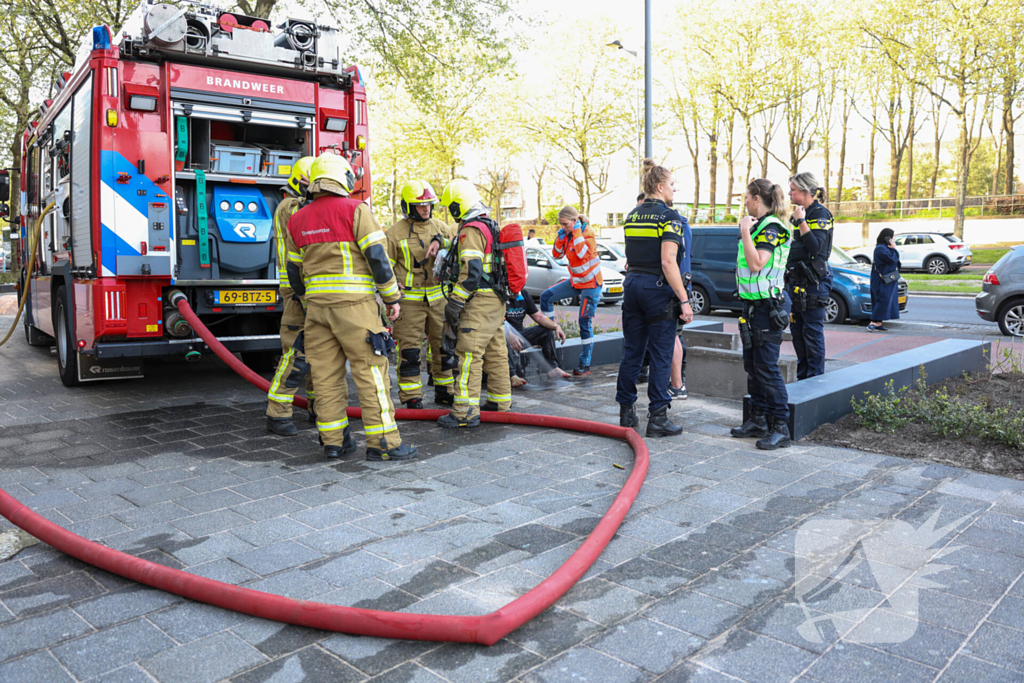 Twee gewonden en dode kat en hond bij brand in flatwoning