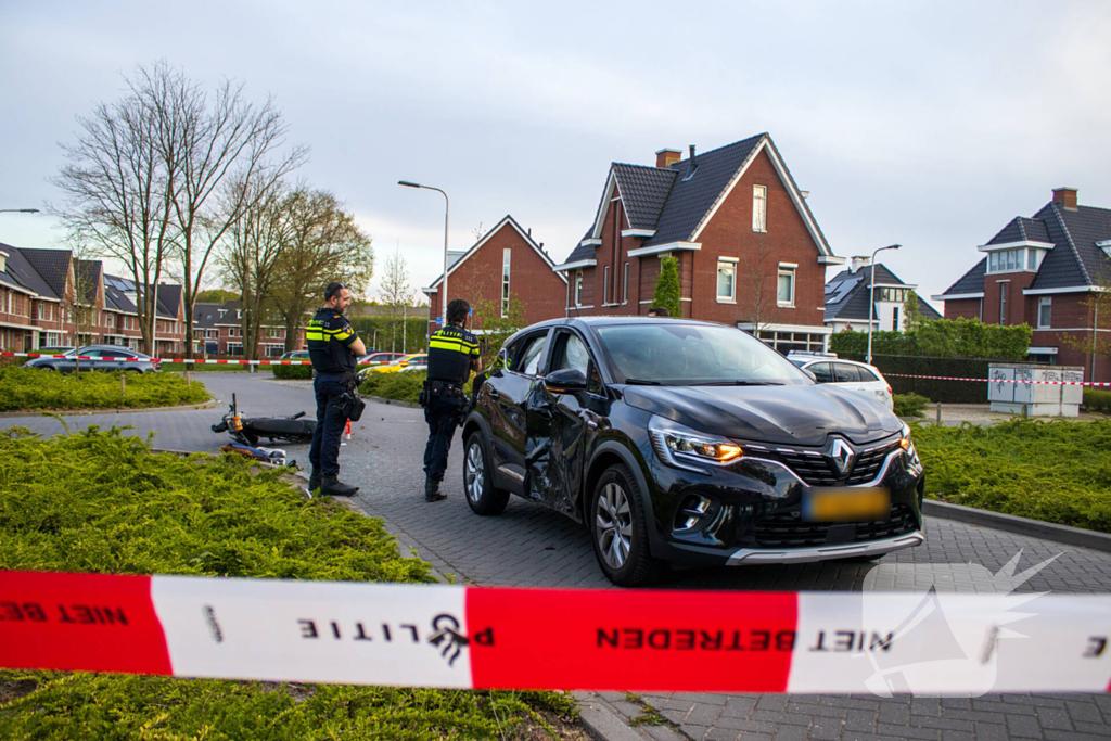 Motorrijder zwaargewond bij botsing met automobilist