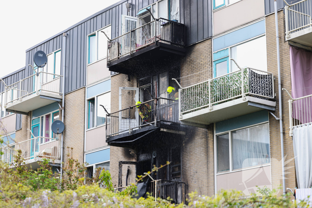 Enorme brandschade aan complex