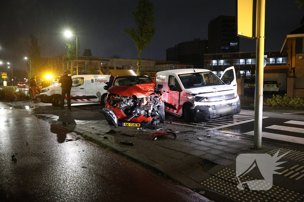 Drie beveiligingsauto's betrokken bij ongeval