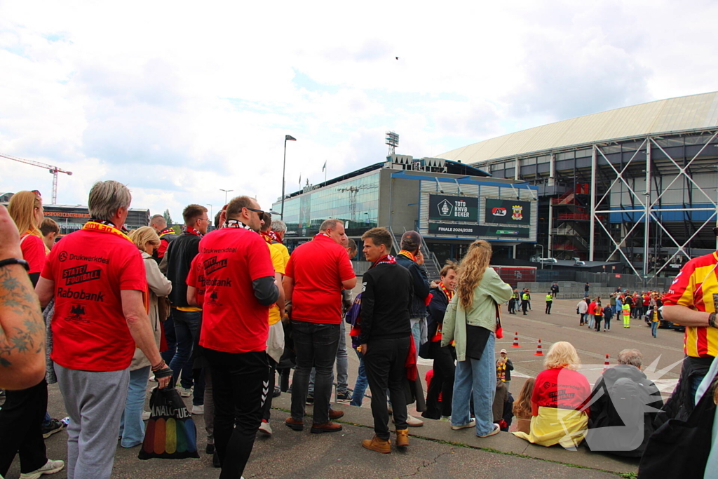 Spanning bij supporters voor bekerfinale