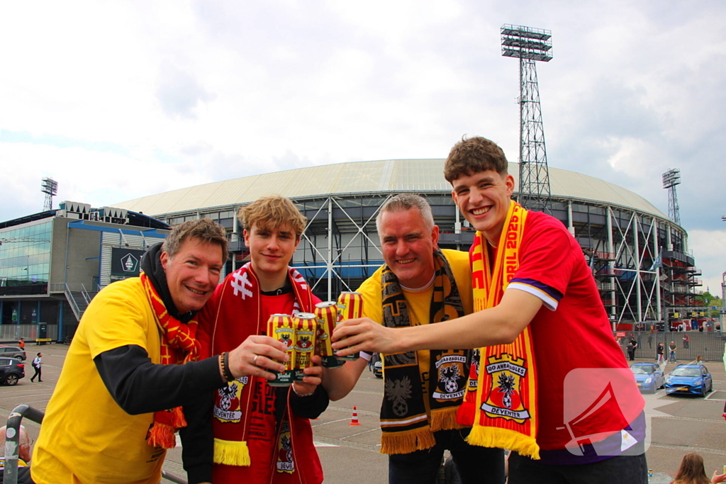 Spanning bij supporters voor bekerfinale
