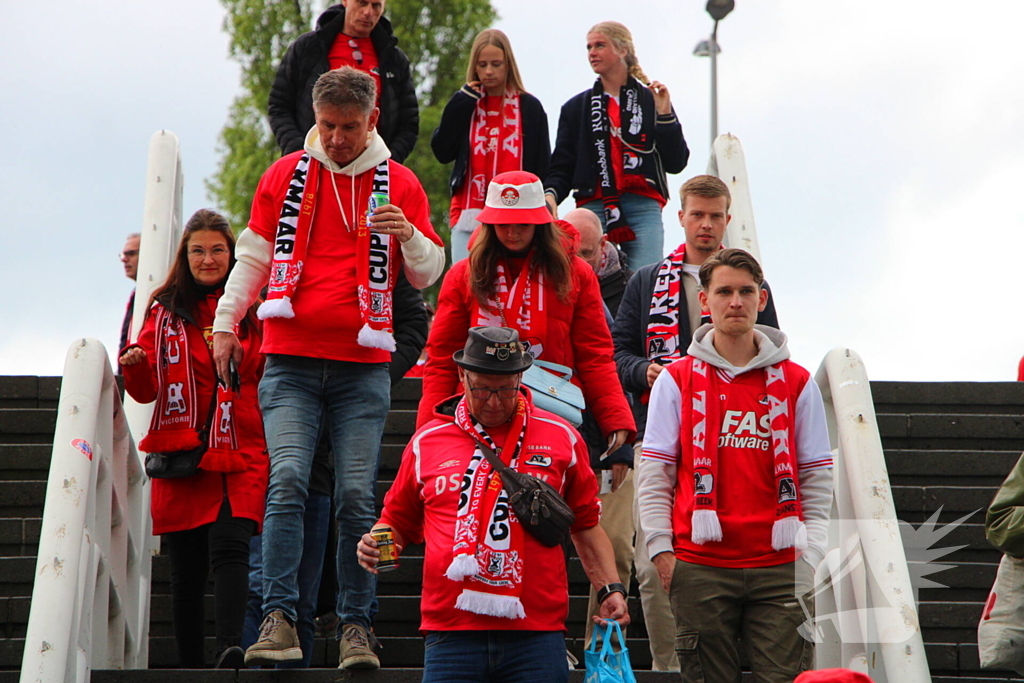 Spanning bij supporters voor bekerfinale