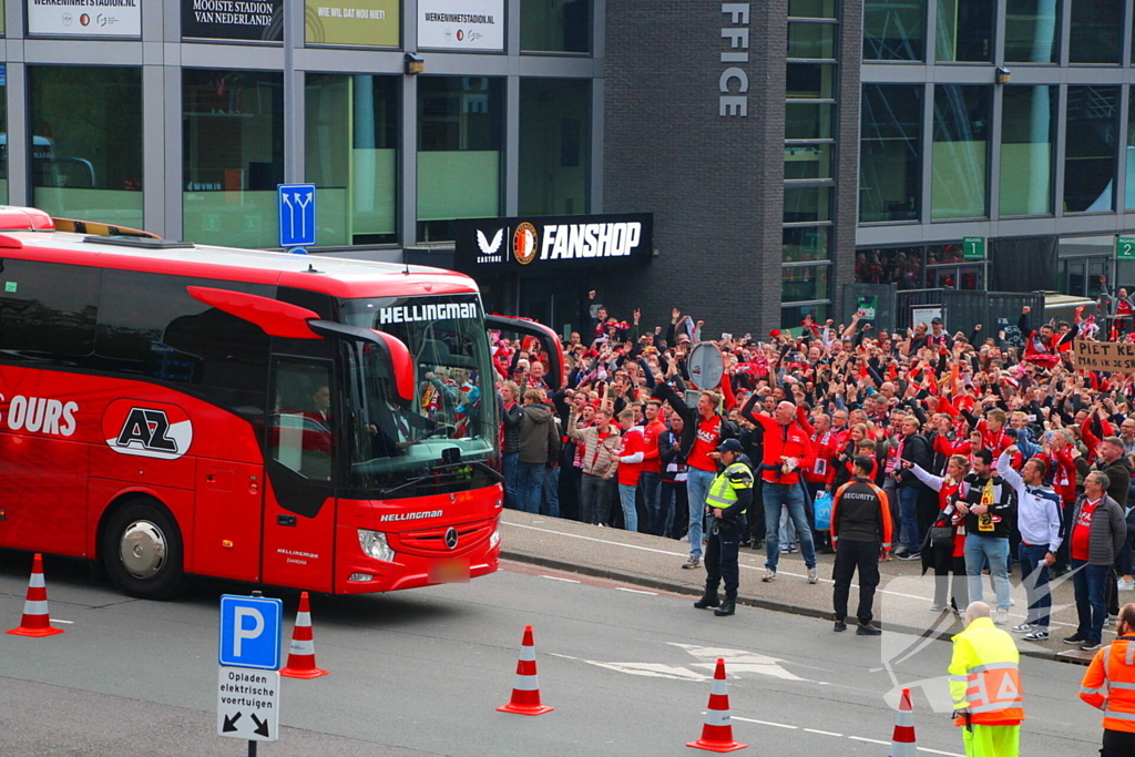 Spanning bij supporters voor bekerfinale