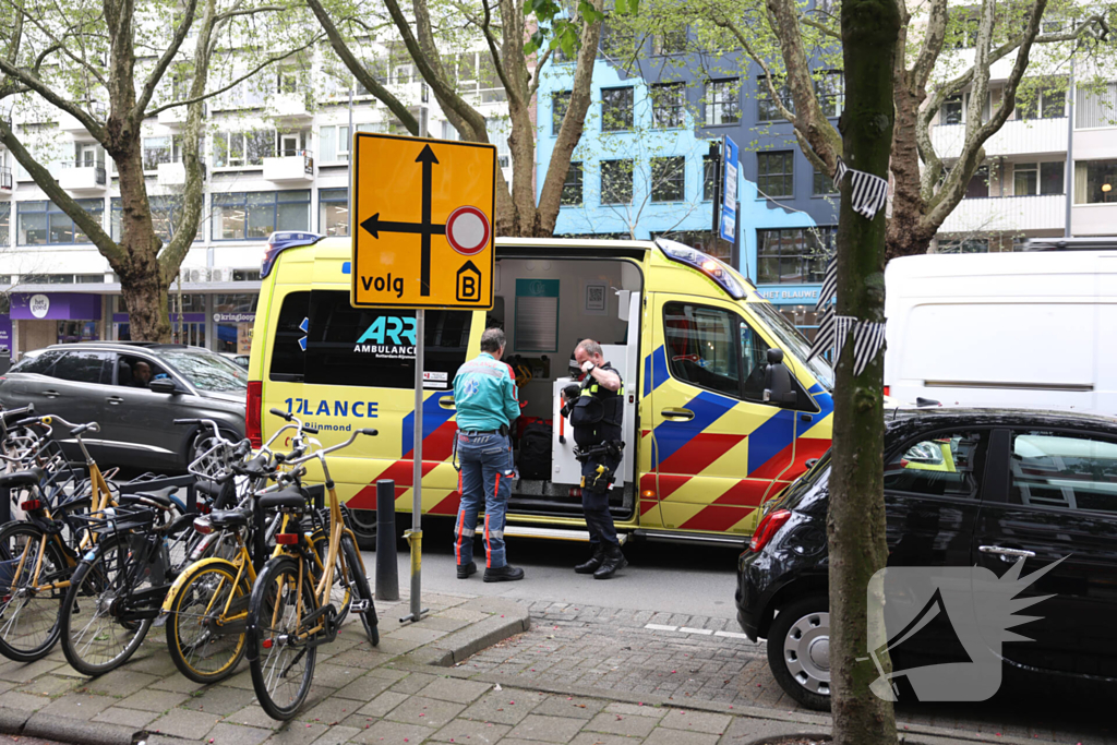 Gewonde en aanhoudingen bij steekincident