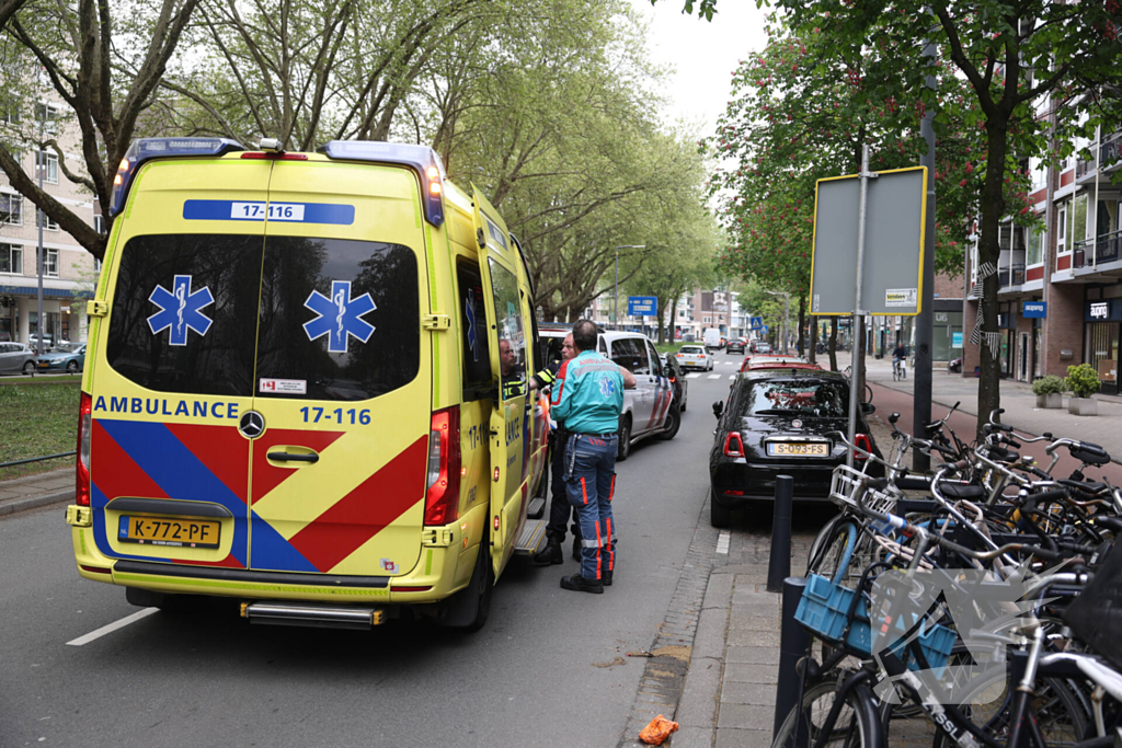 Gewonde en aanhoudingen bij steekincident