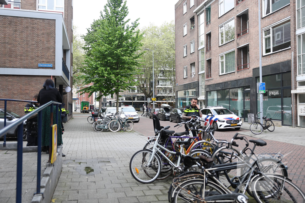 Gewonde en aanhoudingen bij steekincident