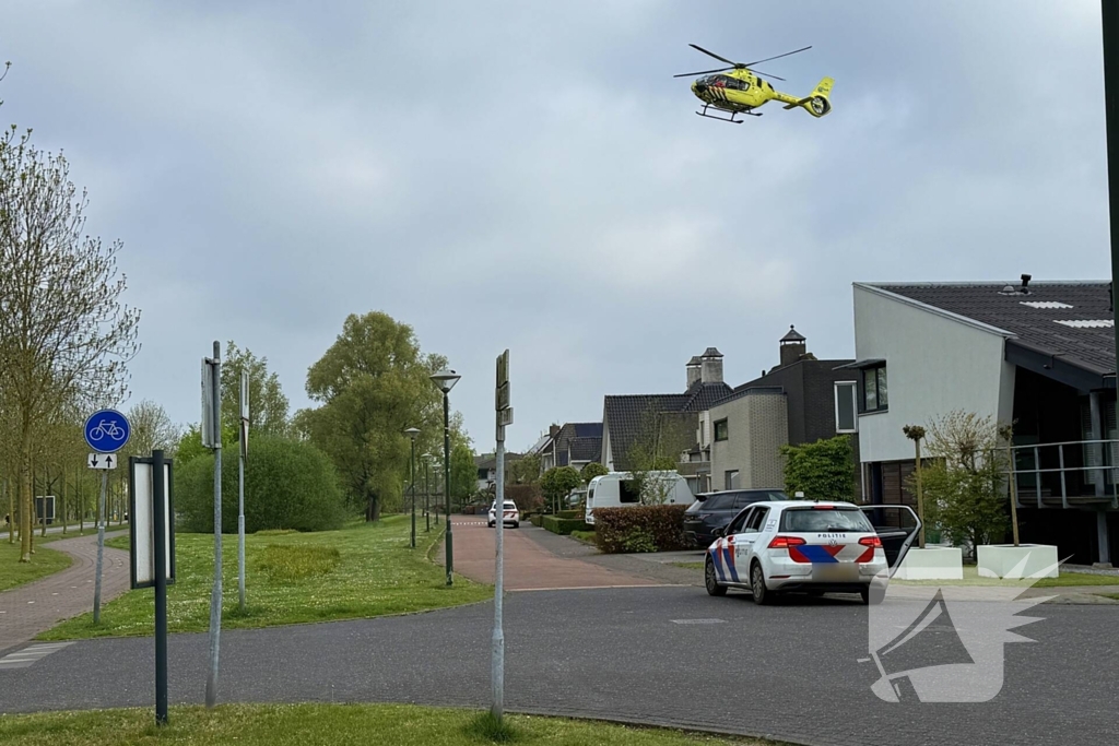 Traumahelikopter trekt veel bekijks