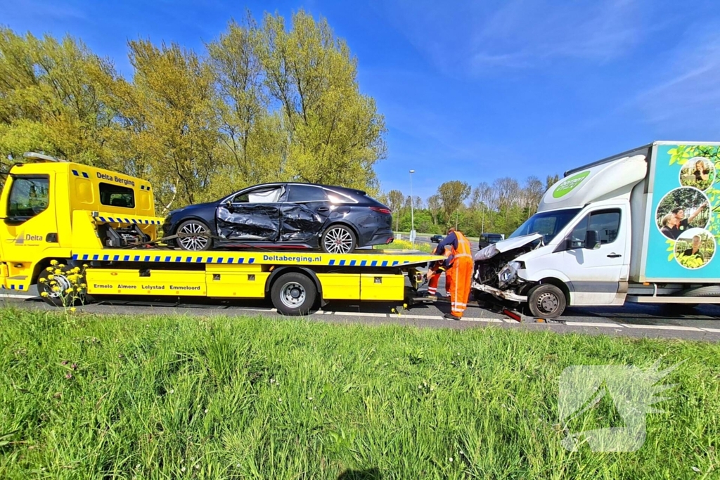 Politie botst tijdens achtervolgen van motorrijder