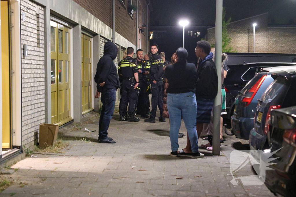 Explosie bij brievenbus woning
