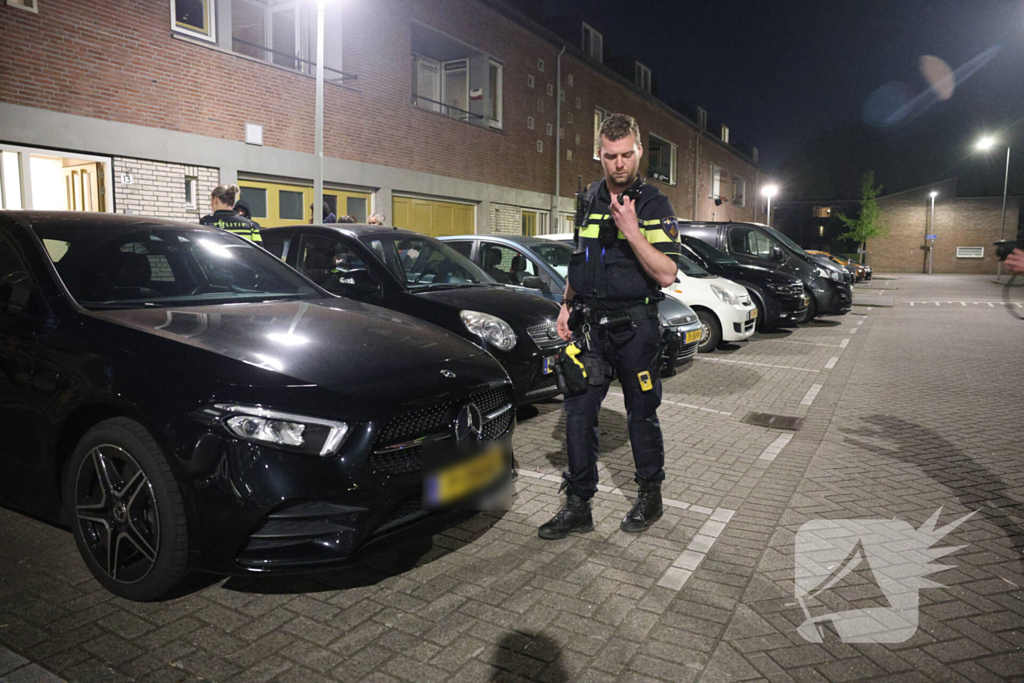 Explosie bij brievenbus woning