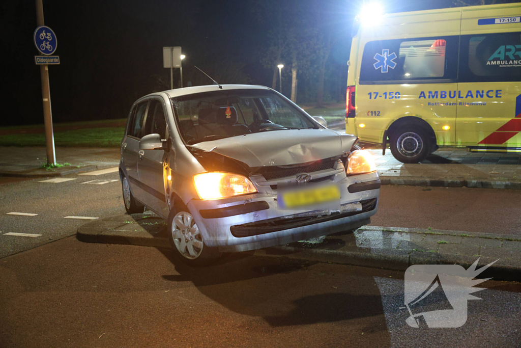 Kop-staart aanrijding tussen auto's