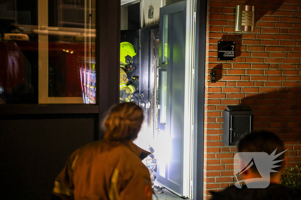 Kind onder behandeling na brand in meterkast