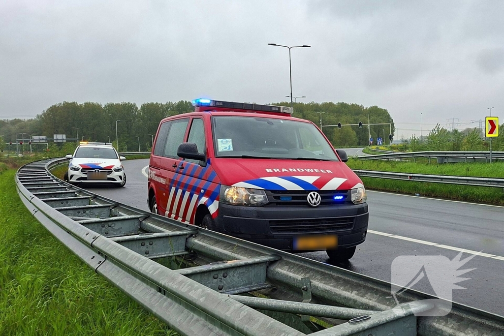 Verkeersoverlast door gekantelde vrachtwagen