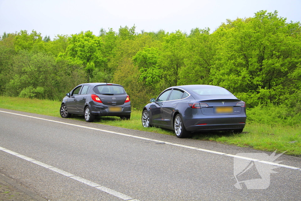 Meerdere voertuigen betrokken bij aanrijding op afrit