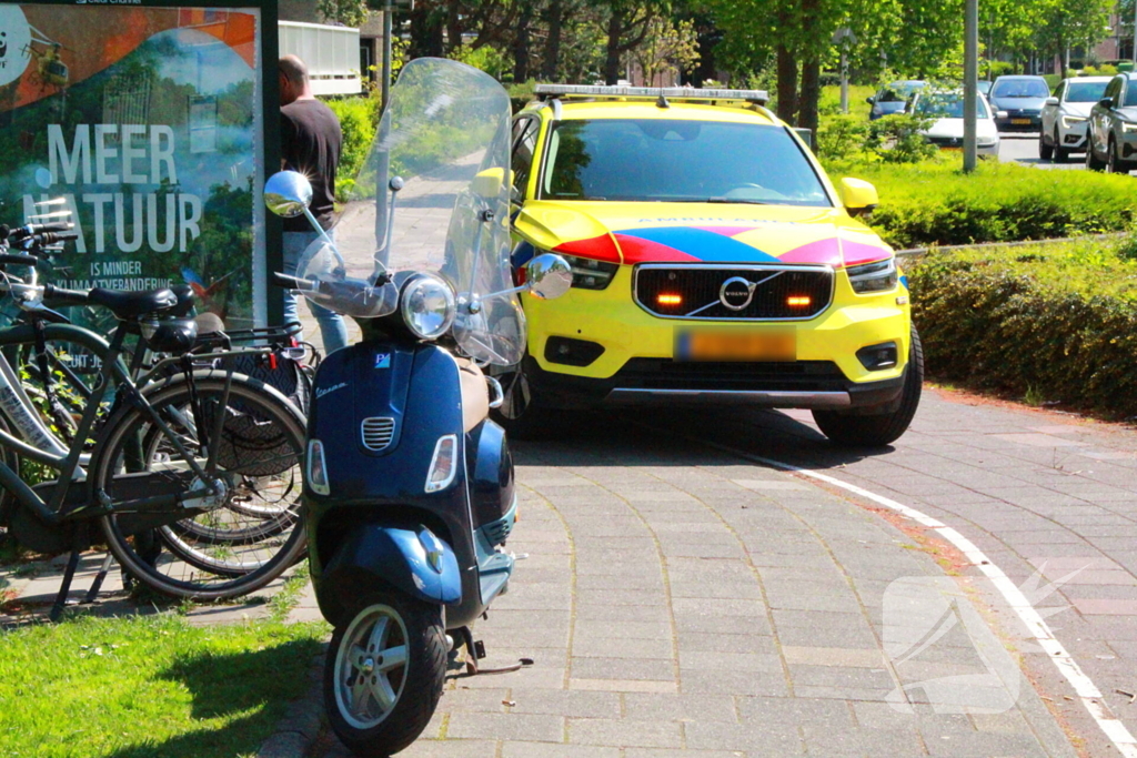 Scooterrijder geschept door automobilist