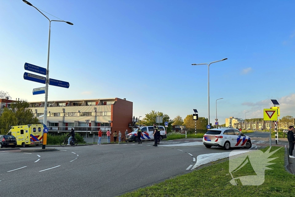 Persoon belandt onderaan dijk bij ongeval