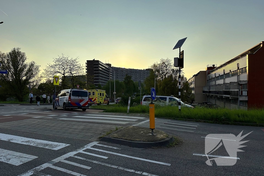 Persoon belandt onderaan dijk bij ongeval