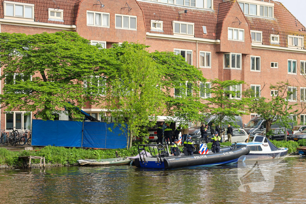 Overleden persoon aangetroffen in water