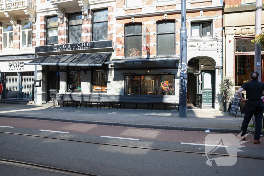 Veel rookontwikkeling bij grote brand in winkelpand