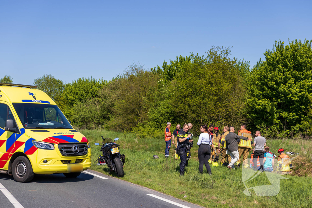 Motorrijder zwaargewond bij ongeval