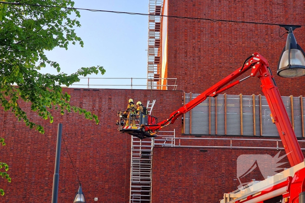 Brandweer ingezet voor brand op een theatergebouw