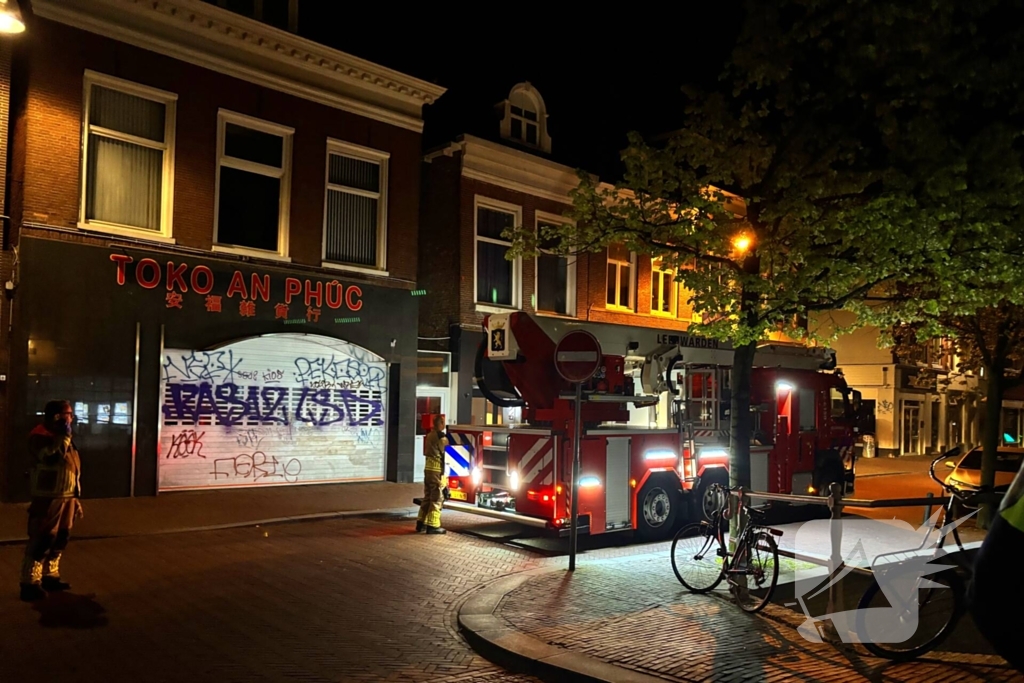 Brandweer en bewoners slagen er niet in kat te redden